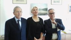 *Da sinistra Michele Forte, la dirigente Paola Papadia, il preside Pasquale Gionta*